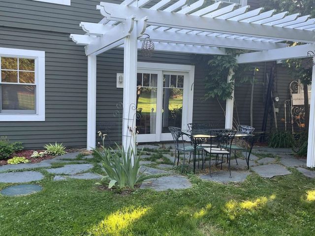 13 Austin Road, Fairfax, VT 05454