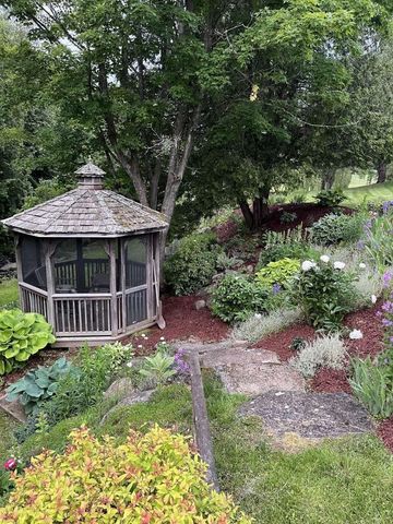 13 Austin Road, Fairfax, VT 05454