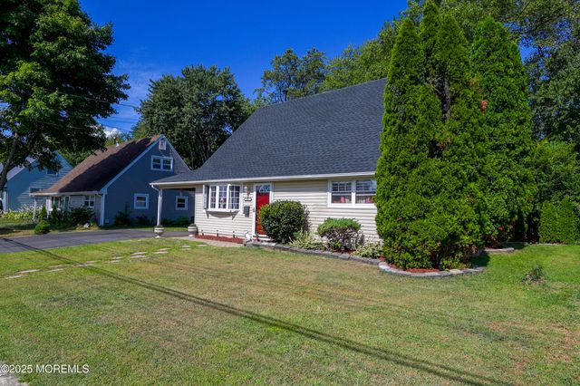 107 Boulevard W, Keyport, NJ 07735