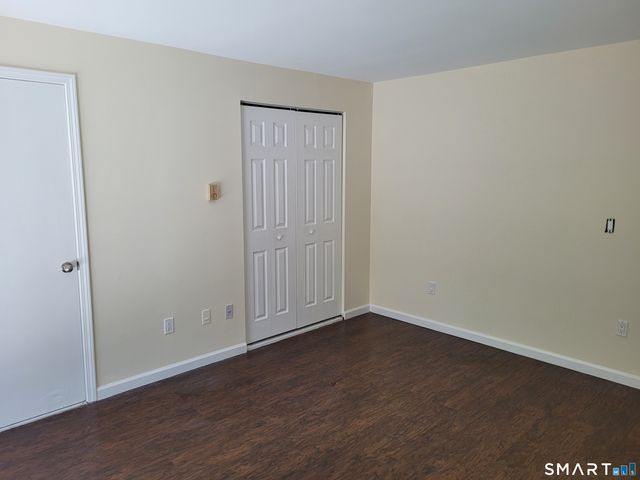 73 Park Avenue 311, Danbury, CT 06810