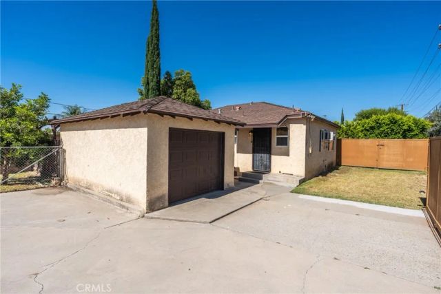 4793 Acacia, San Bernardino, CA 92407