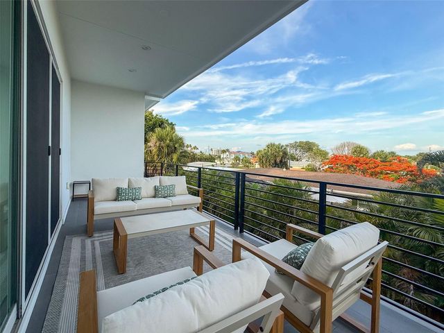3221 GULF BOULEVARD, Belleair Beach, FL 33786