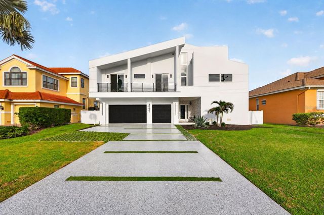 3221 GULF BOULEVARD, Belleair Beach, FL 33786