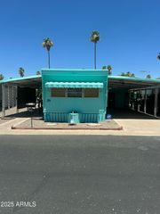 150 S WINDSOR Drive C35, Mesa, AZ 85204