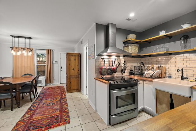 1082 S Shadow Drive, Mount Pleasant, SC 29464