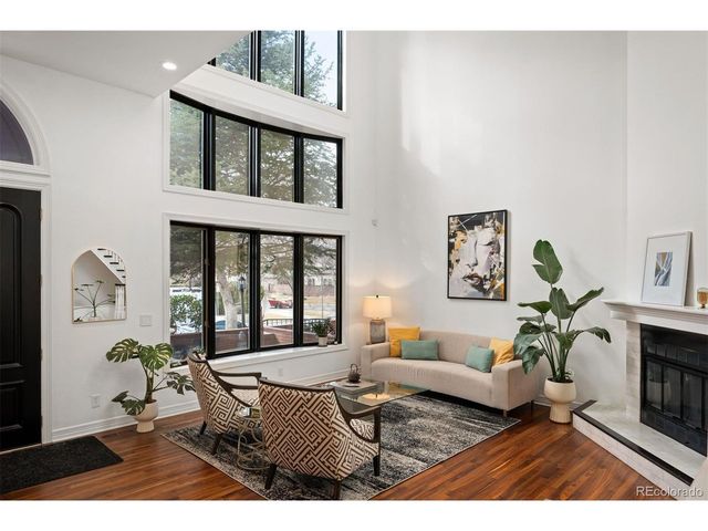 270 Cook St, Denver, CO 80206