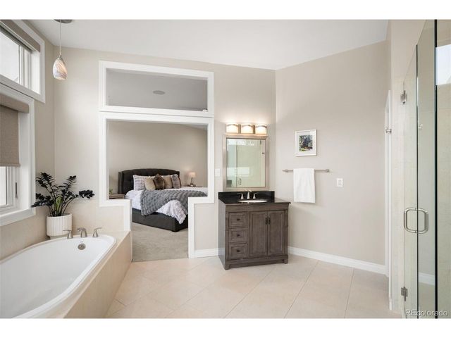 270 Cook St, Denver, CO 80206