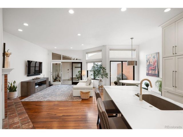 270 Cook St, Denver, CO 80206