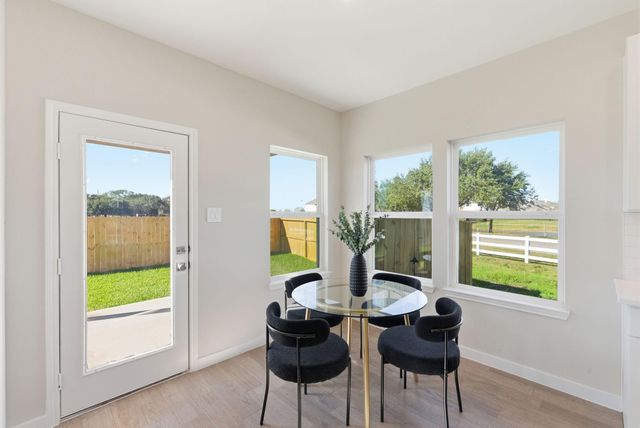 2443 Inlet Court, Fresno, TX 77545