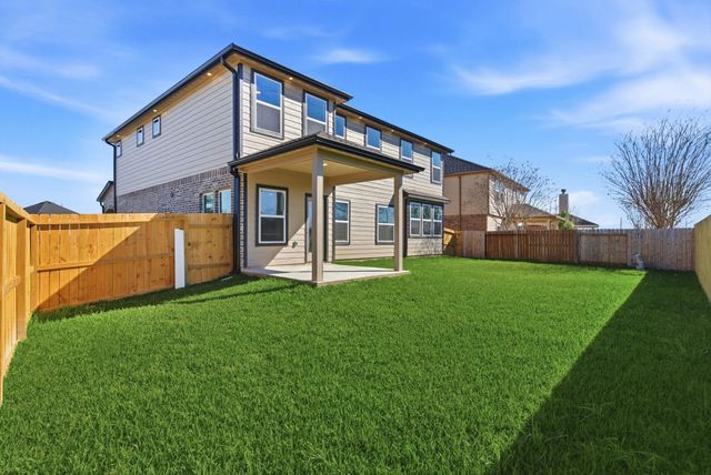 2443 Inlet Court, Fresno, TX 77545