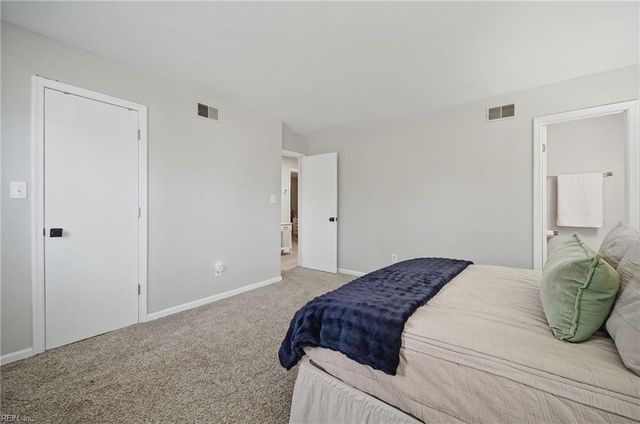 845 Saint James DR, Virginia Beach, VA 23455