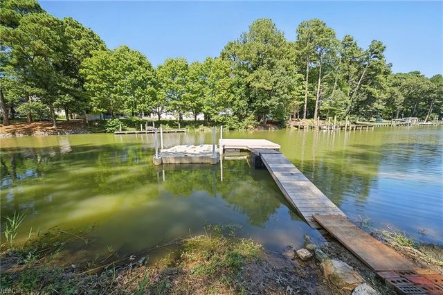 845 Saint James DR, Virginia Beach, VA 23455