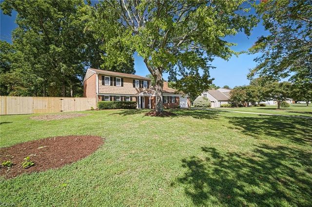 845 Saint James DR, Virginia Beach, VA 23455