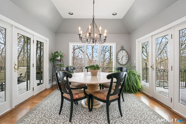 71 Heming Way, Stamford, CT 06903