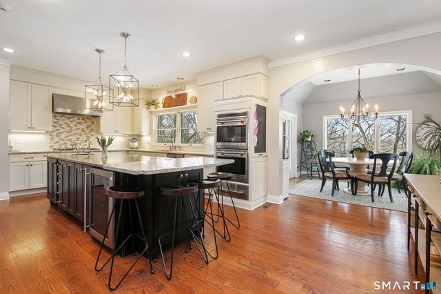 71 Heming Way, Stamford, CT 06903