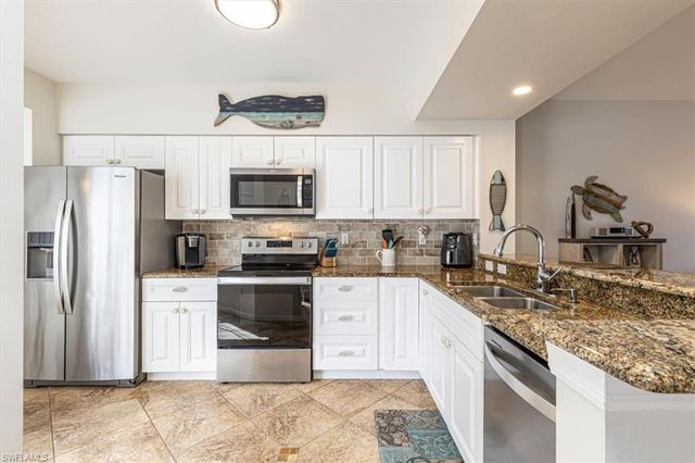 4960 Deerfield WAY E103, Naples, FL 34110