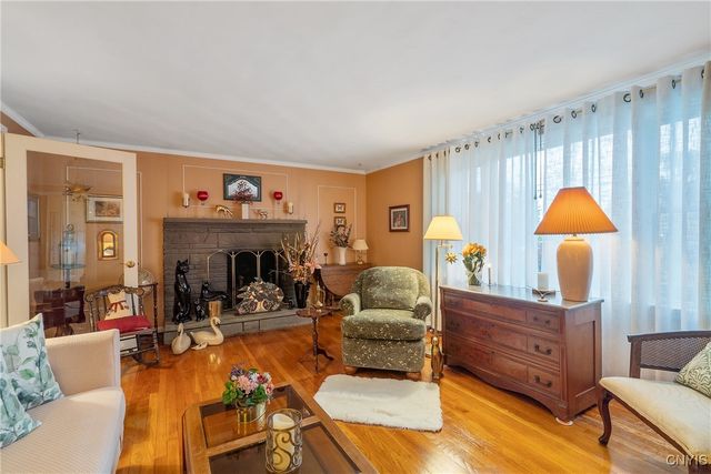 7247 Manlius Center Road, Manlius, NY 13057