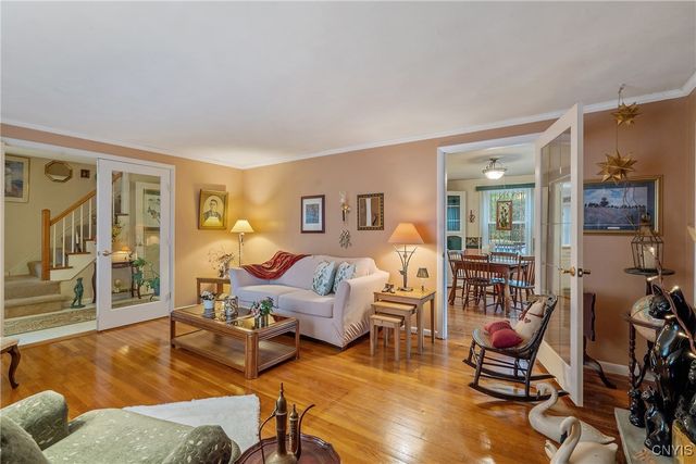 7247 Manlius Center Road, Manlius, NY 13057