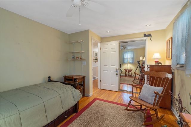 7247 Manlius Center Road, Manlius, NY 13057