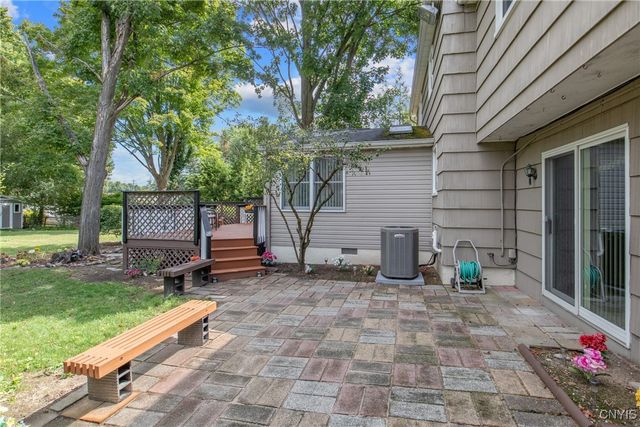 7247 Manlius Center Road, Manlius, NY 13057