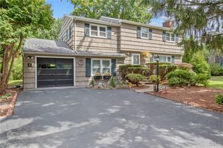 7247 Manlius Center Road, Manlius, NY 13057