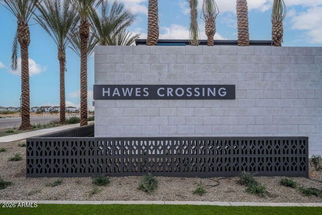 7911 E RAMBLEWOOD Avenue, Mesa, AZ 85212