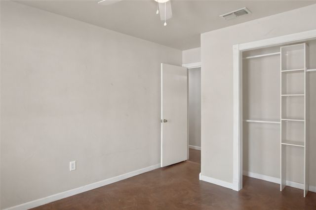 808 Hilltop Drive, Weatherford, TX 76086