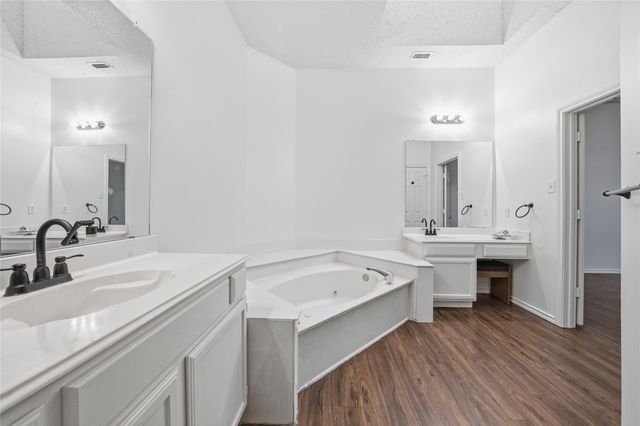 2226 Mcintosh Drive, Garland, TX 75040