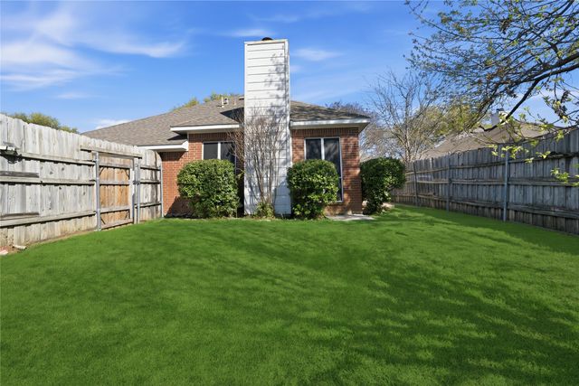 2226 Mcintosh Drive, Garland, TX 75040