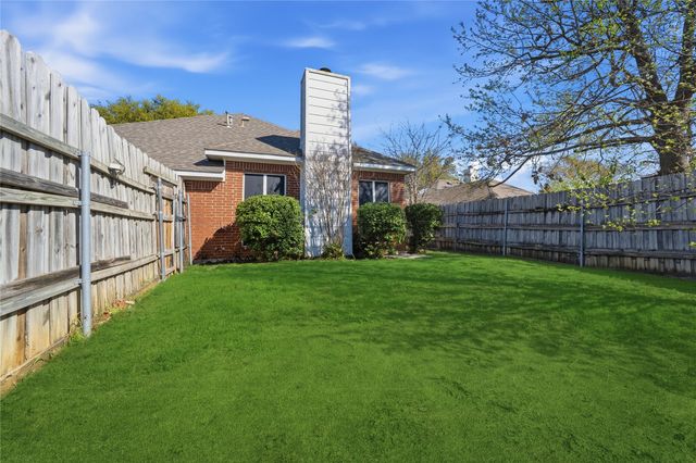 2226 Mcintosh Drive, Garland, TX 75040