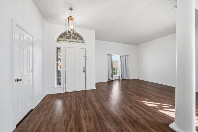 2226 Mcintosh Drive, Garland, TX 75040