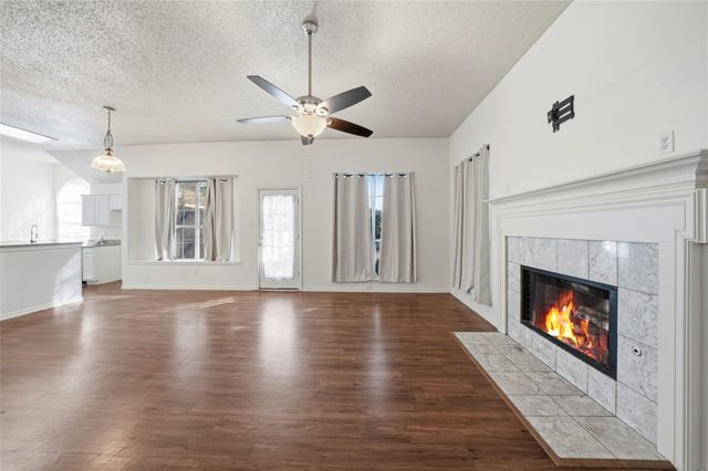 2226 Mcintosh Drive, Garland, TX 75040