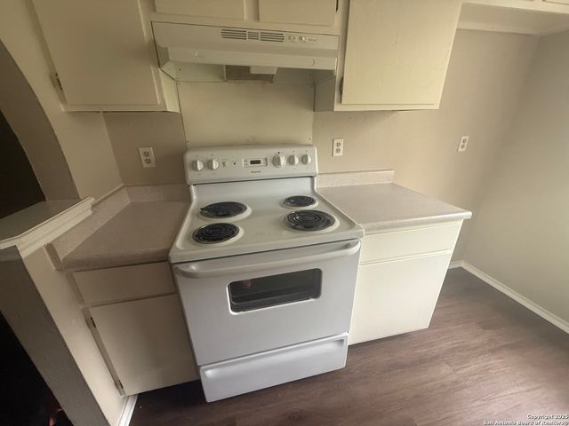 7204 HARDESTY, San Antonio, TX 78250