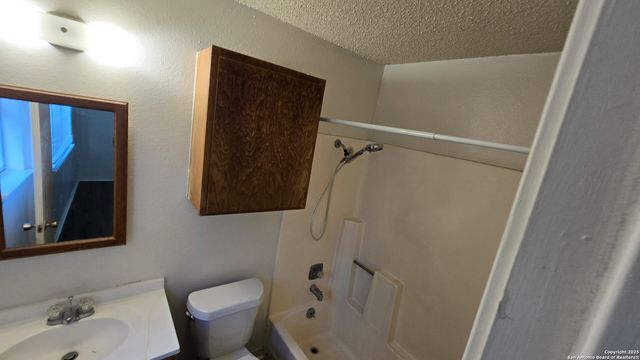 7204 HARDESTY, San Antonio, TX 78250