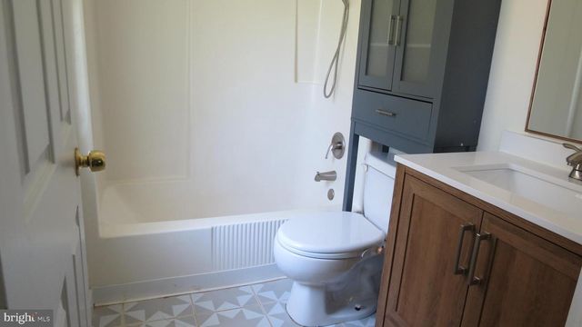 6081 PEACH TREE ST, Harrisburg, PA 17111