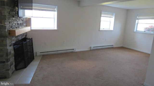 6081 PEACH TREE ST, Harrisburg, PA 17111