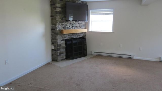 6081 PEACH TREE ST, Harrisburg, PA 17111