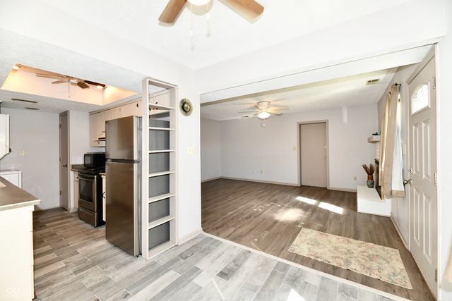 2805 Punto Alto Circle, Indianapolis, IN 46227