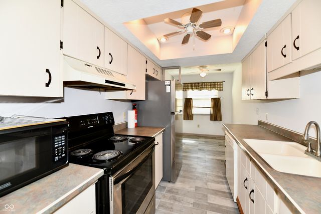 2805 Punto Alto Circle, Indianapolis, IN 46227