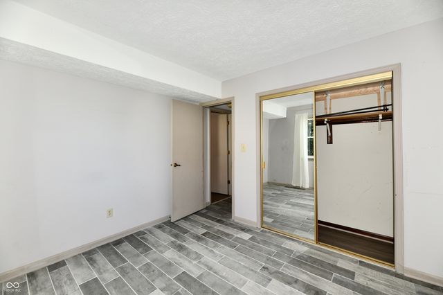 2805 Punto Alto Circle, Indianapolis, IN 46227