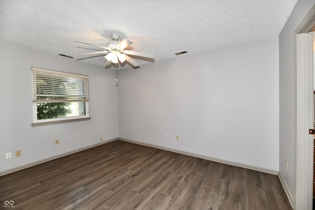 2805 Punto Alto Circle, Indianapolis, IN 46227