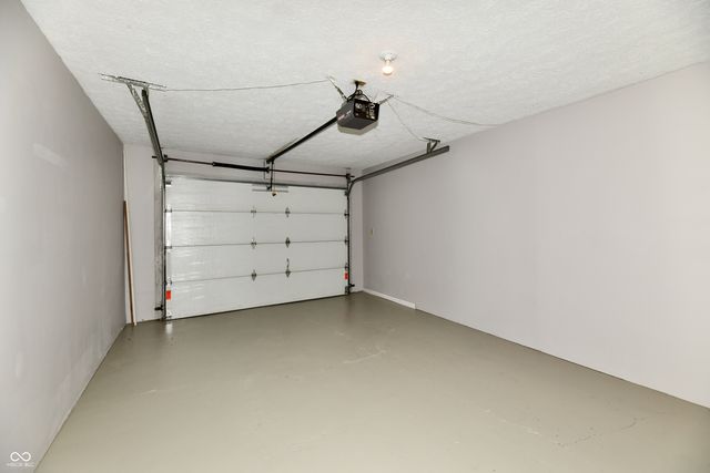 2805 Punto Alto Circle, Indianapolis, IN 46227