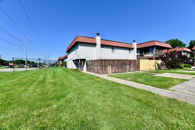 2805 Punto Alto Circle, Indianapolis, IN 46227