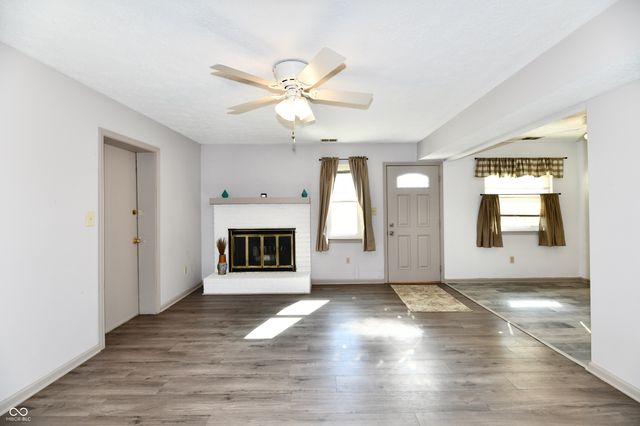 2805 Punto Alto Circle, Indianapolis, IN 46227