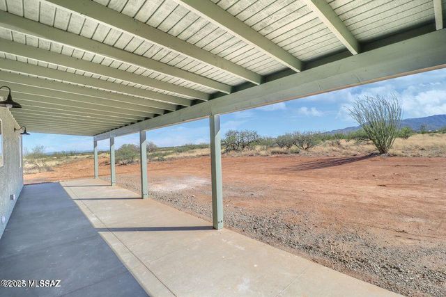 1468 W Scarlet Blossom Trail, Benson, AZ 85602