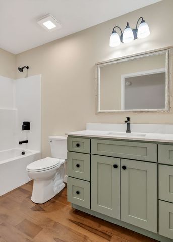 270 rich loop, Sparta, TN 38583