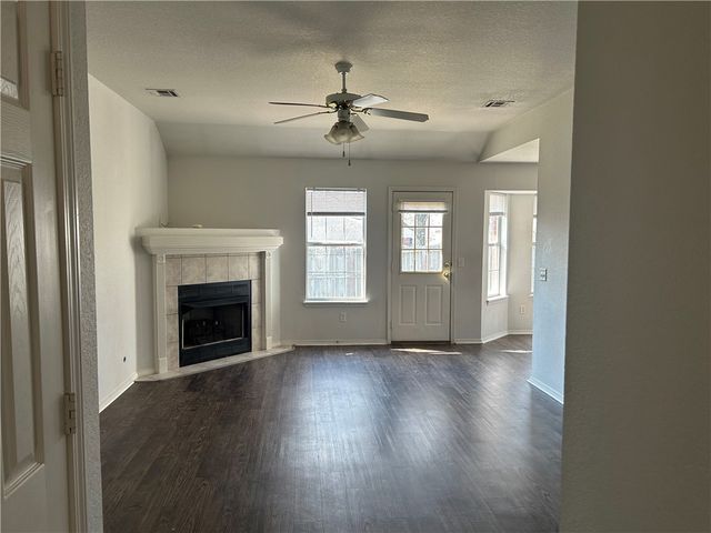 1239 China Berry, Fayetteville, AR 72704