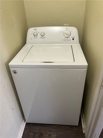 1239 China Berry, Fayetteville, AR 72704