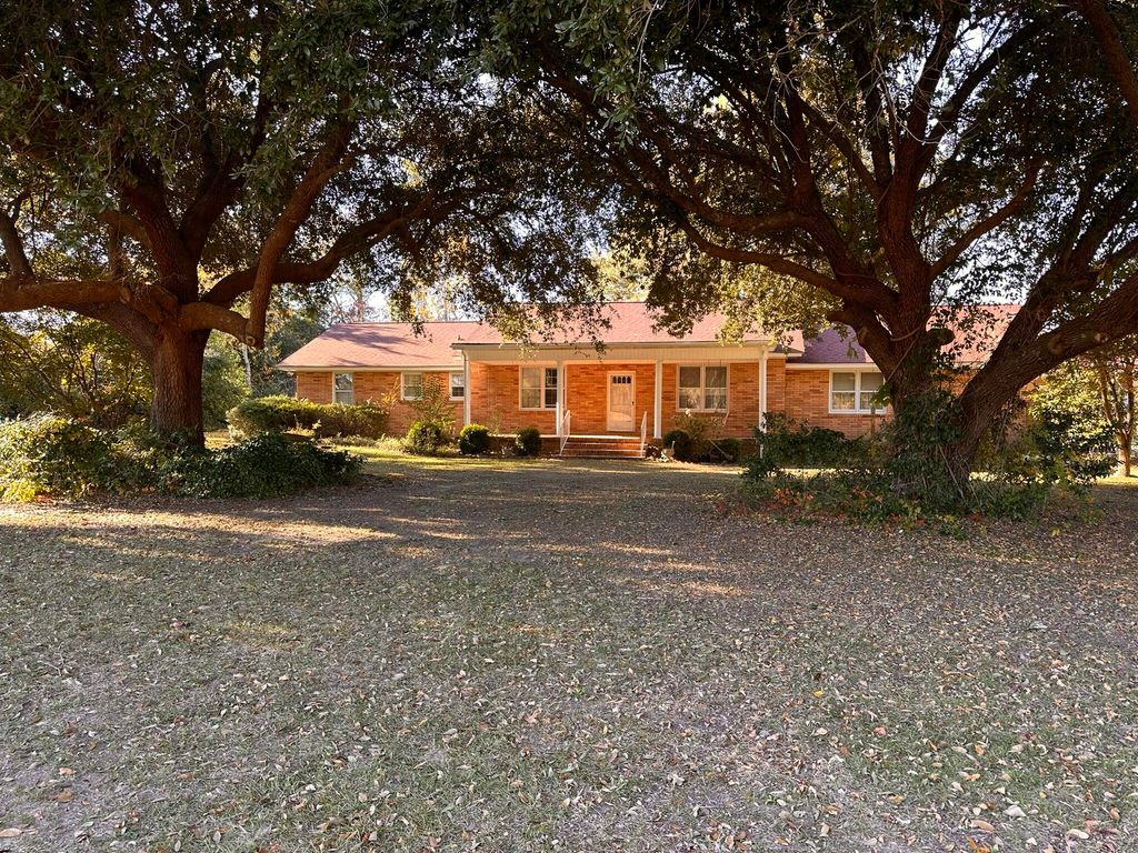 4120 Highway 15 N, Sumter, SC 29153