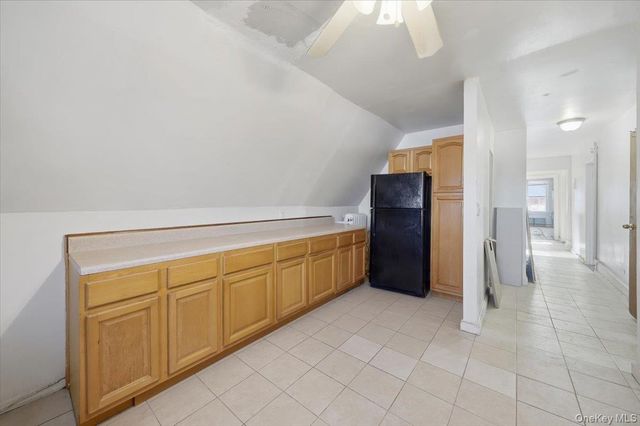 233 S 5th Avenue, Mount Vernon, NY 10550